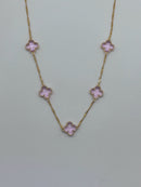 Colar Dourado 5 Trevos Rosa